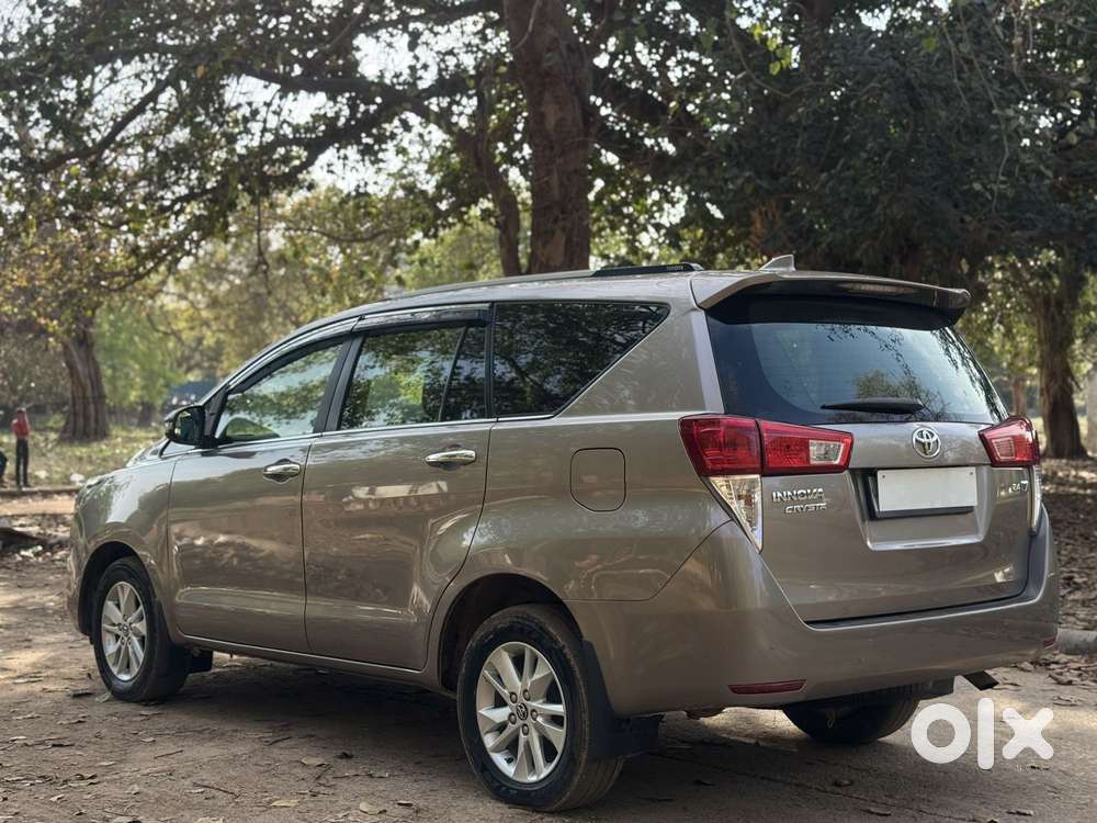 Toyota Innova Crysta 2.7 Vx Mt, 2019, Diesel