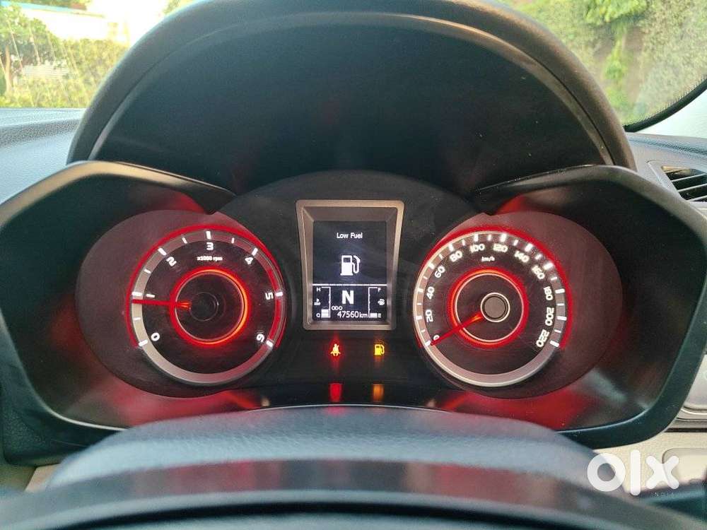 Mahindra Xuv300 W6 Amt Diesel, 2020, Diesel
