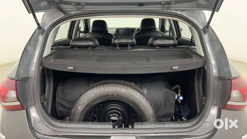 Hyundai New I20 1.2 Sportz Mt, 2023, Cng & Hybrids