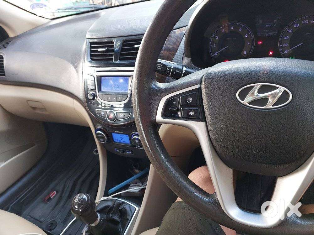Hyundai Verna Fluidic 1.6 Vtvt Sx, 2012, Cng & Hybrids