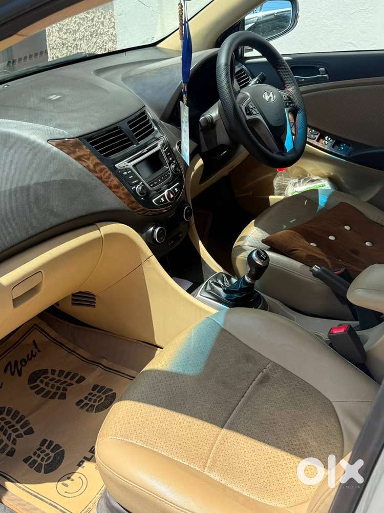 Hyundai Verna 2015