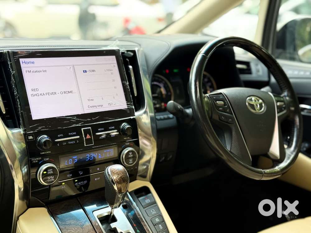 Toyota Vellfire Vip – Executive Lounge, 2021, Petrol