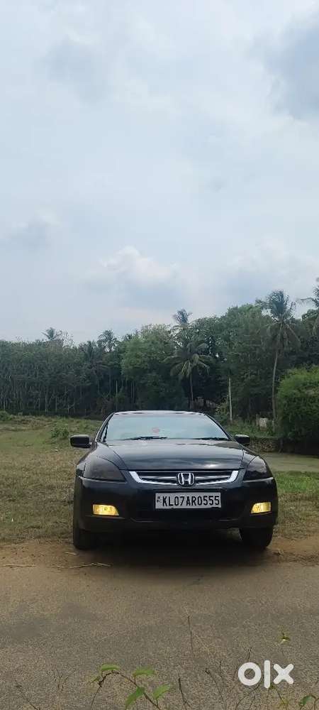 Honda Accord 2004 Petrol 140000 Km Driven