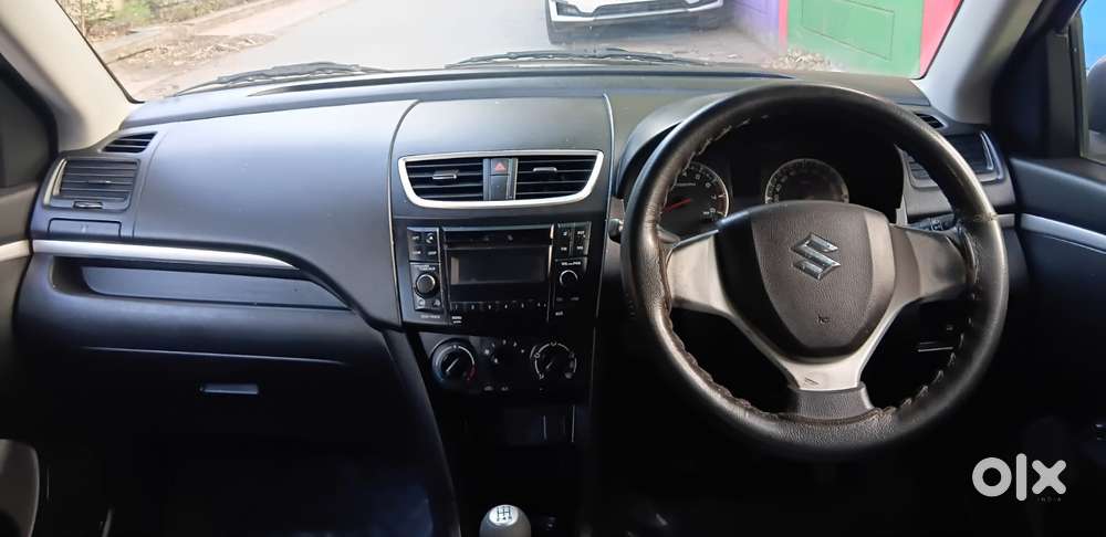 Maruti Suzuki Swift Vxi, 2016, Petrol