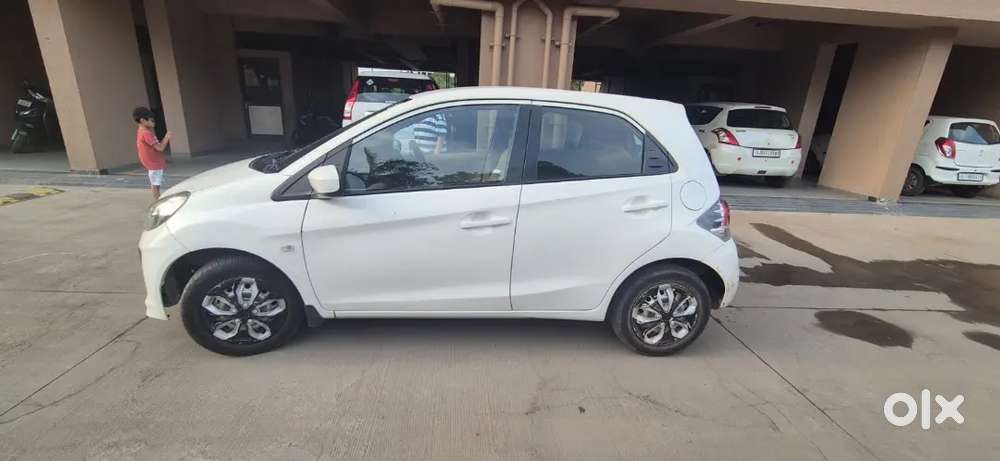 Honda Brio 2013 Cng & Petrol 96000 Km Driven