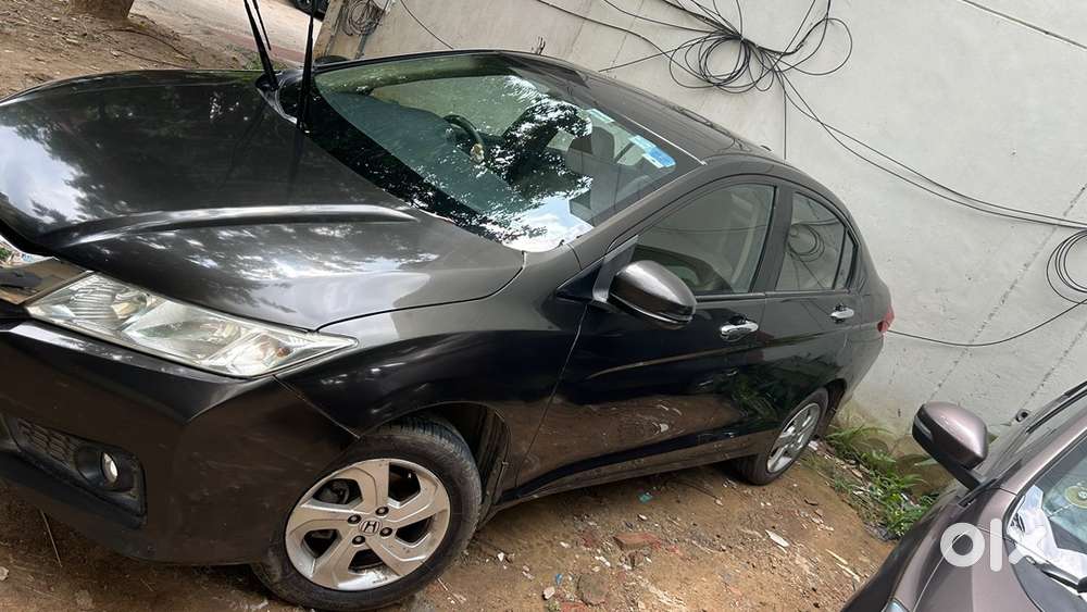 Honda City Dec 2015 Vmt. Petrol 2nd Owner Cng