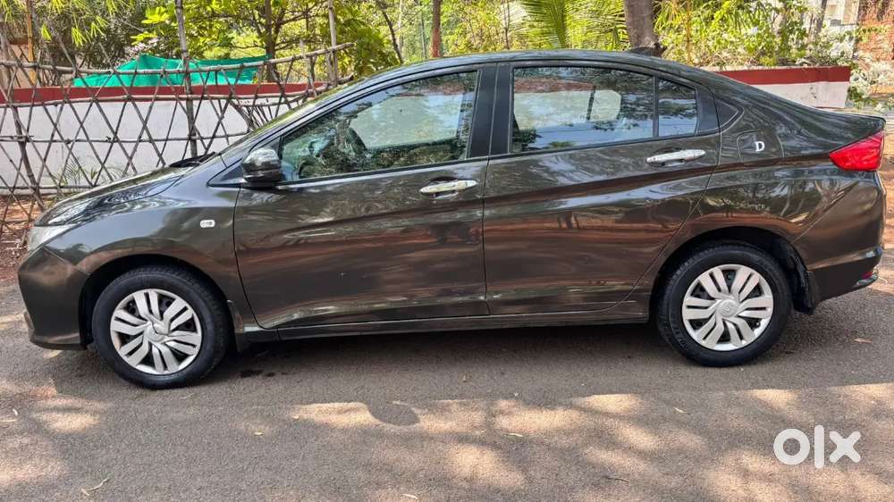 Honda City 2017 Diesel 65000 Km Driven