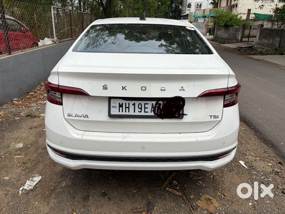 Skoda Slavia Ambition Petrol 2023