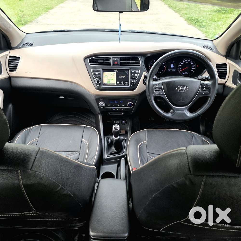 Hyundai I20 Petrol Asta Option, 2019, Petrol
