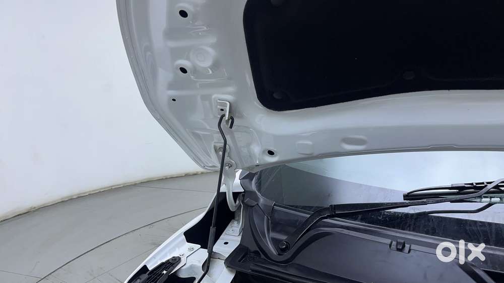 Nissan Magnite 1.0 Xv Premium Turbo Cvt, 2022, Petrol