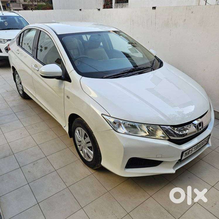 Honda City V At, 2016, Petrol