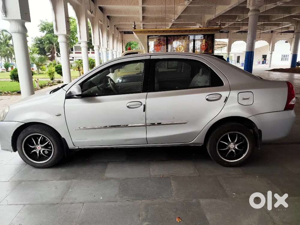 Toyota Etios 2014 Diesel 130000 Km Driven