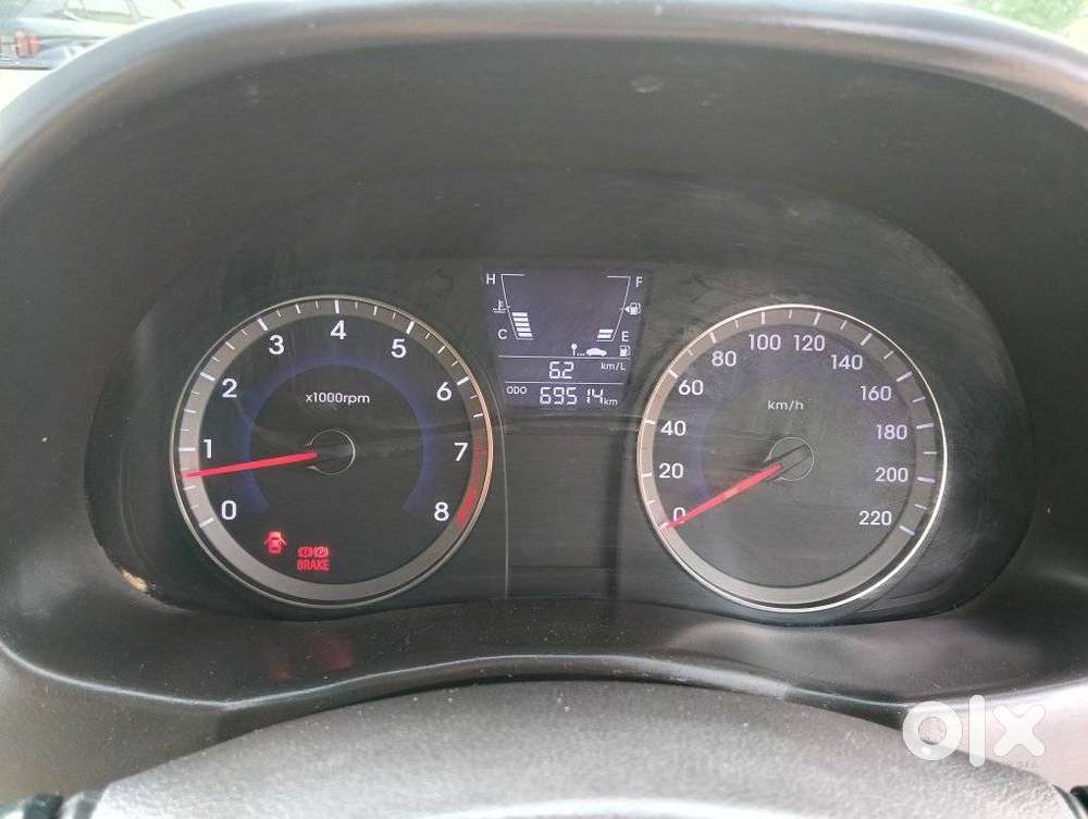 Hyundai Fluidic Verna 1.6 Vtvt Sx, 2016, Cng & Hybrids