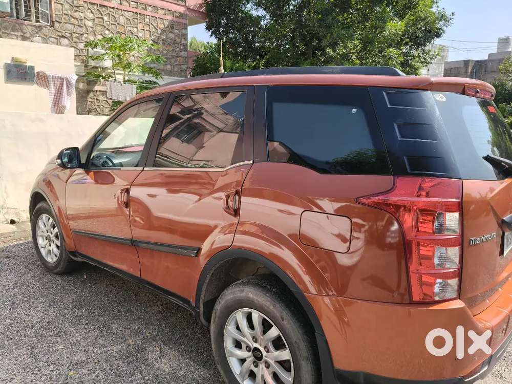 Mahindra Xuv500 2.2 W10 2017