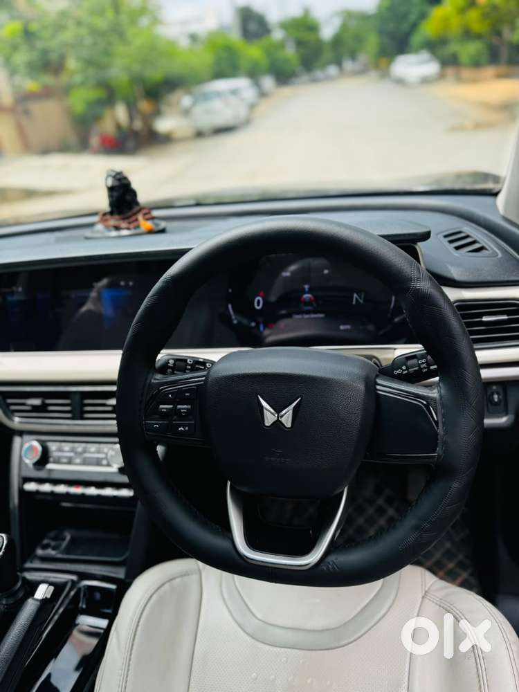 Mahindra Xuv700 2.2 Ax 5 Diesel Mt Str, 2022, Diesel