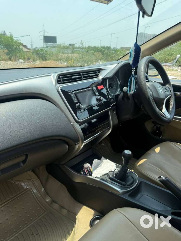 2015 Honda City V Mt Ivtec