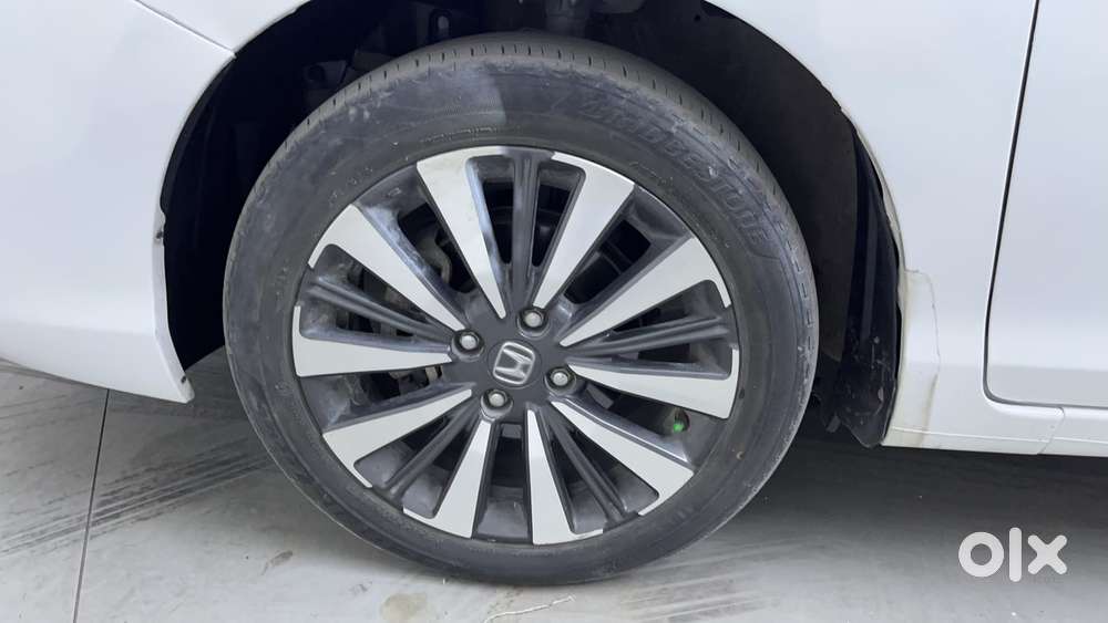 Honda City Zx Petrol Cvt, 2023, Petrol