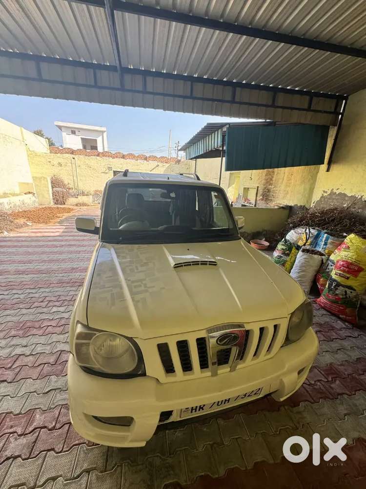 Mahindra Scorpio Classic 2011