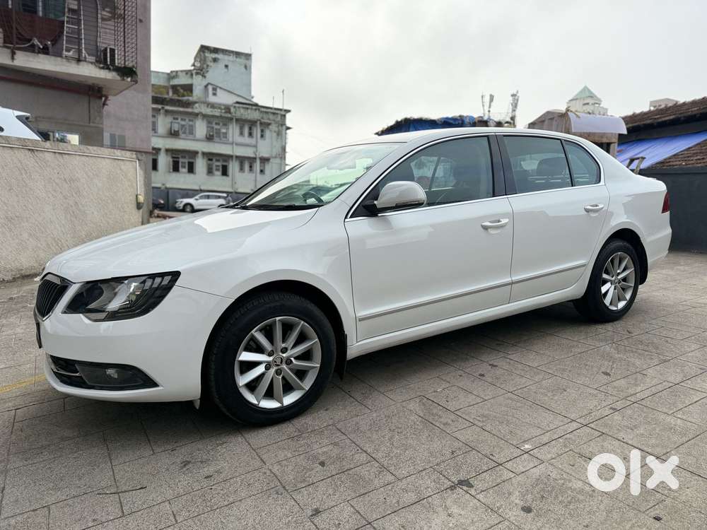 Skoda Superb 1.8 Elegance Tsi At, 2015, Petrol