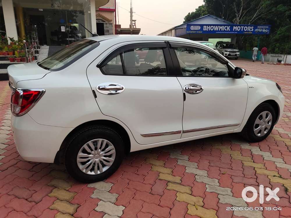 Maruti Suzuki Dzire 1.2 Vxi, 2018, Petrol