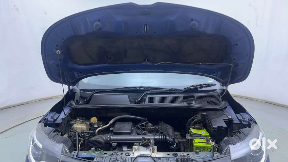 Renault Triber Rxz, 2020, Petrol