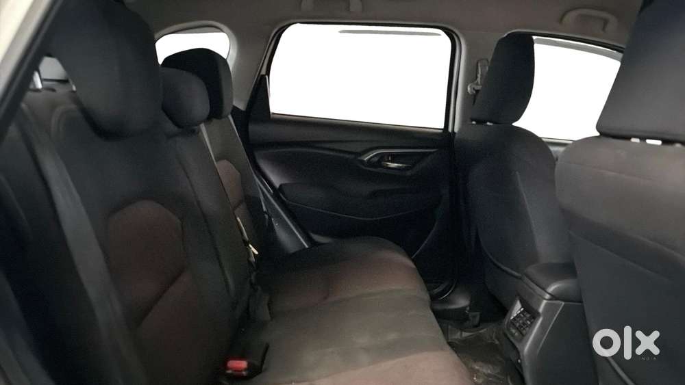 Maruti Suzuki Grand Vitara 1.5 Delta Cng, 2025, Cng & Hybrids