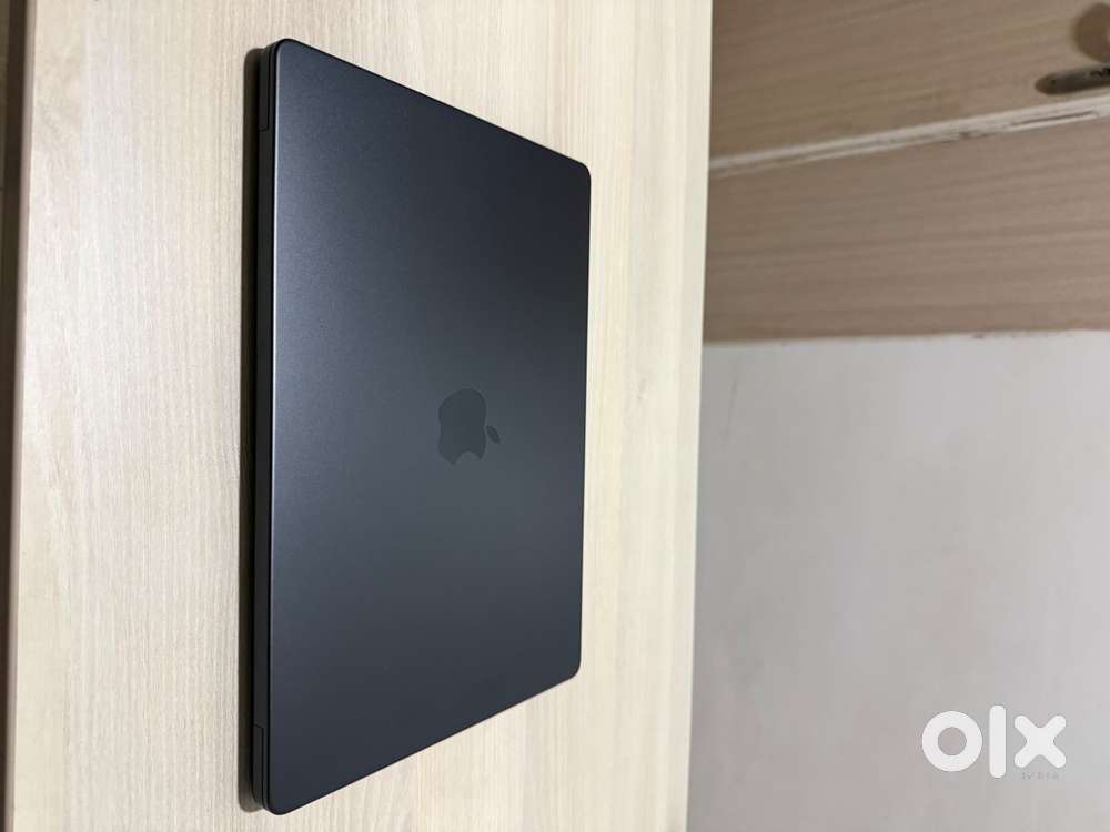 MacBook Pro 14&rdquo; M5 Pro | 24GB RAM | 1TB SSD | Space Black | AppleCare+
