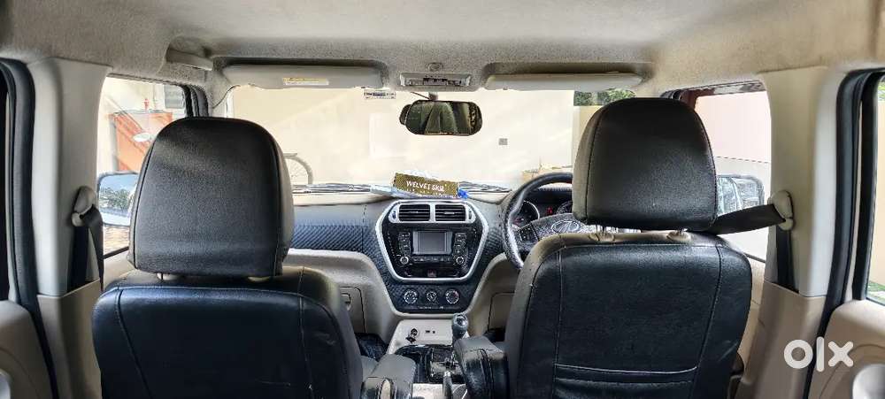 Mahindra Tuv 300 2016 Automatic Diesel Well Maintained Top Model