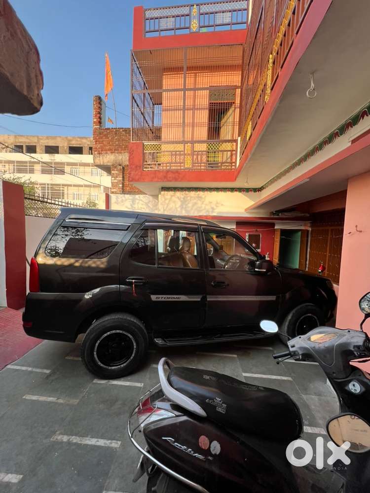 Tata Safari Storme Varicore 400 2017 Diesel Well Maintained