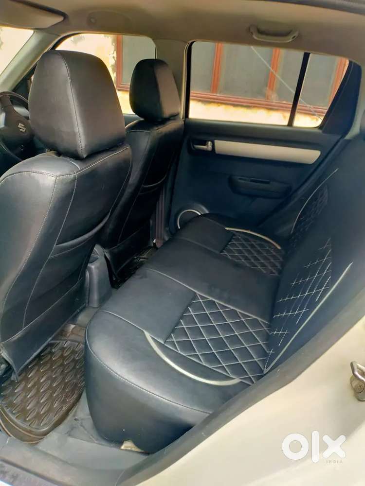 Maruti Suzuki Swift Petrol Manual 2011