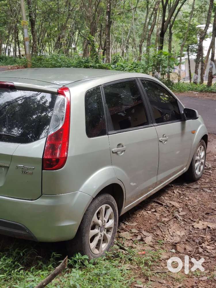 Ford Figo Titanium
