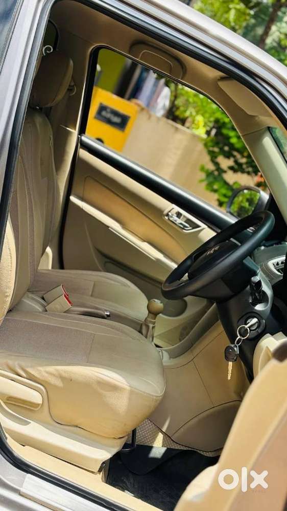 Maruti Suzuki Swift Dzire Vxi Optional, 2014, Petrol