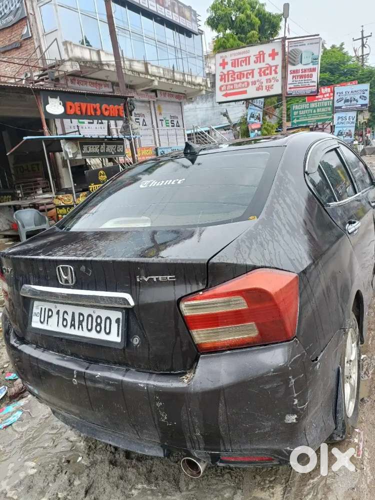 Honda City Hybrid 2013