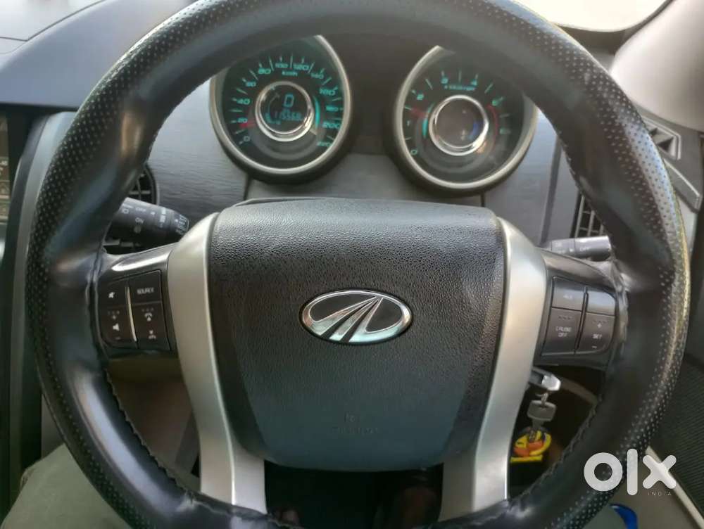 Mahindra Xuv500 At W6 Diesel 2017 In Excellent Condition