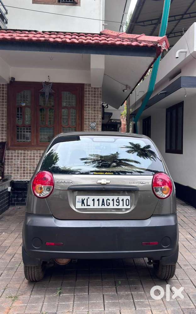 Chevrolet Spark 2010 Petrol Well Maintained