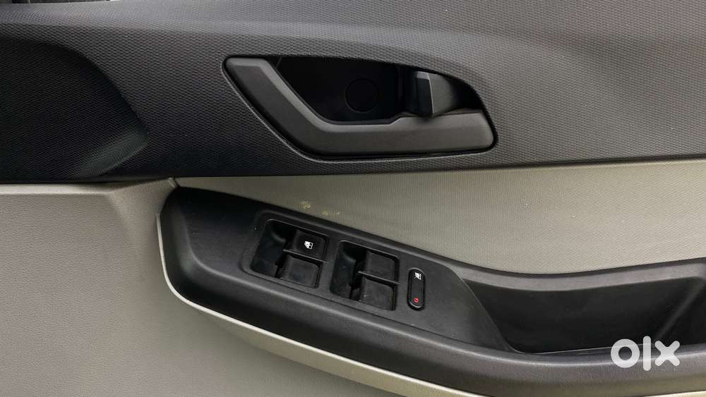 Tata Tiago 1.2 Revotron Limited Edition, 2021, Petrol