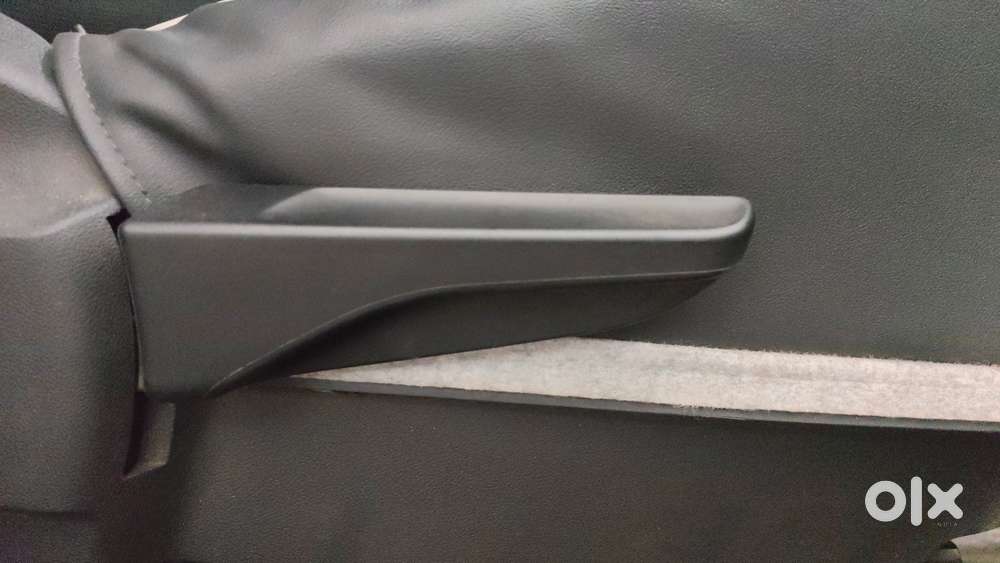 Volkswagen Taigun 1.0 Tsi Topline At, 2022, Petrol