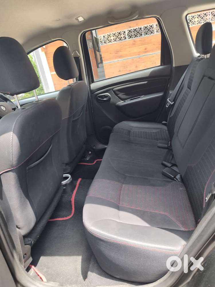 Renault Duster Petrol Rxs, 2017, Petrol