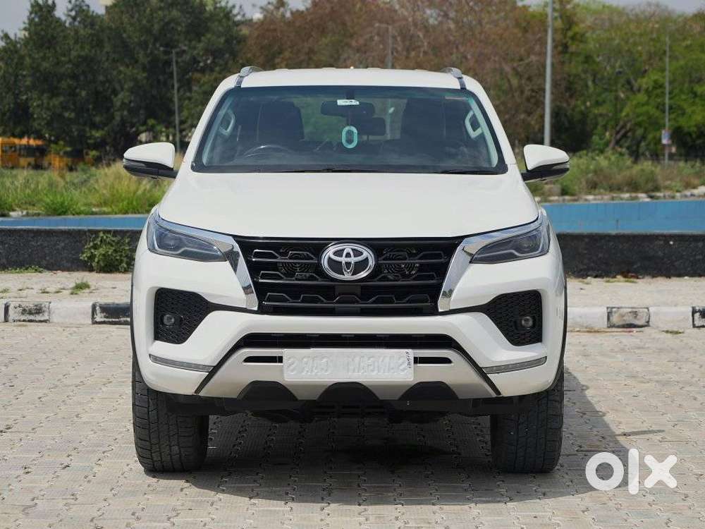 Toyota Fortuner 4x2 At 2.8 Diesel, 2021, Diesel