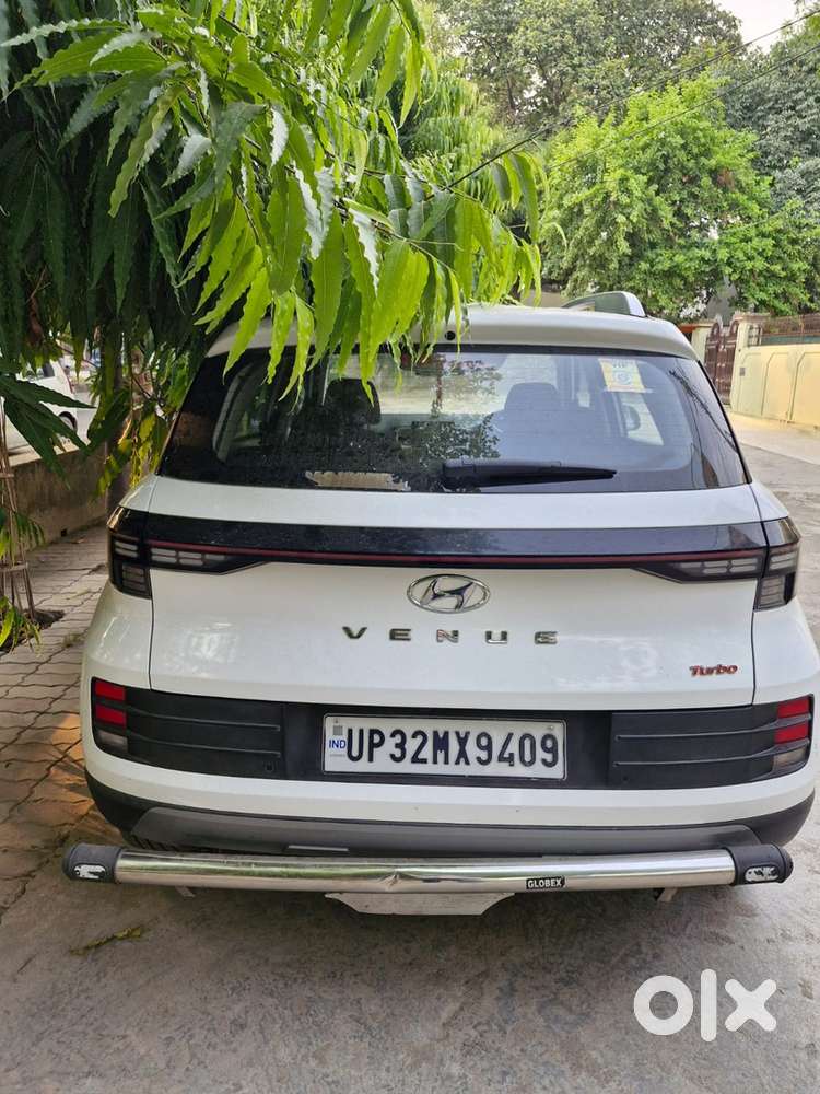 Hyundai Venue Petrol Automatic