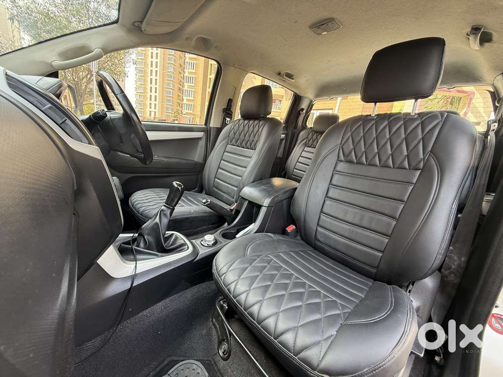 Isuzu V-cross Z 4x4 Mt, 2019, Diesel