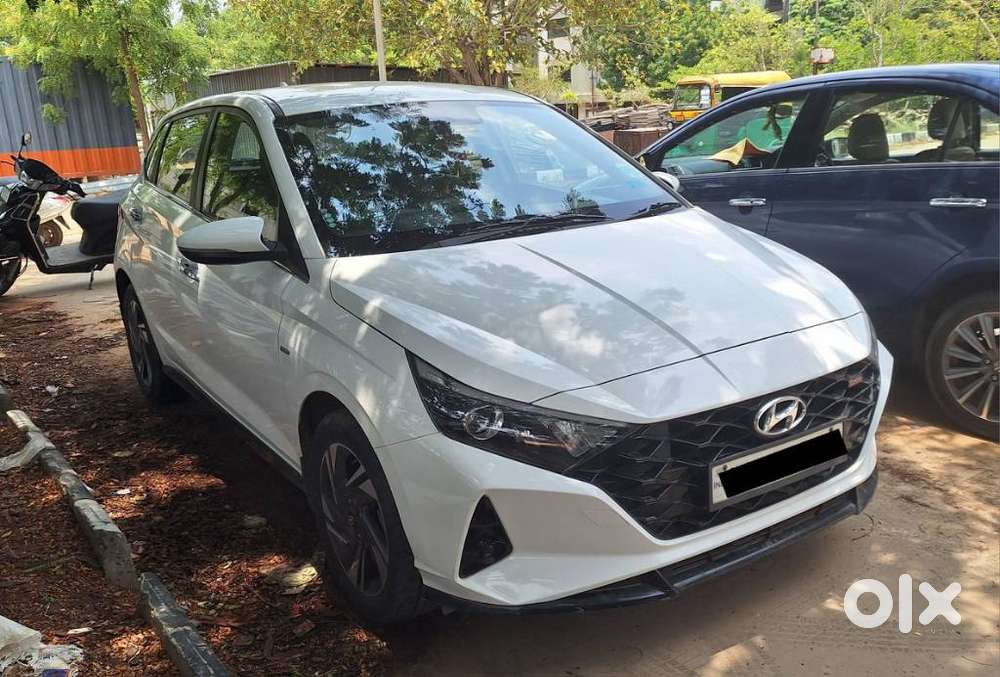 Hyundai I20 Asta (o) 1.0 Turbo Dct, 2022, Petrol