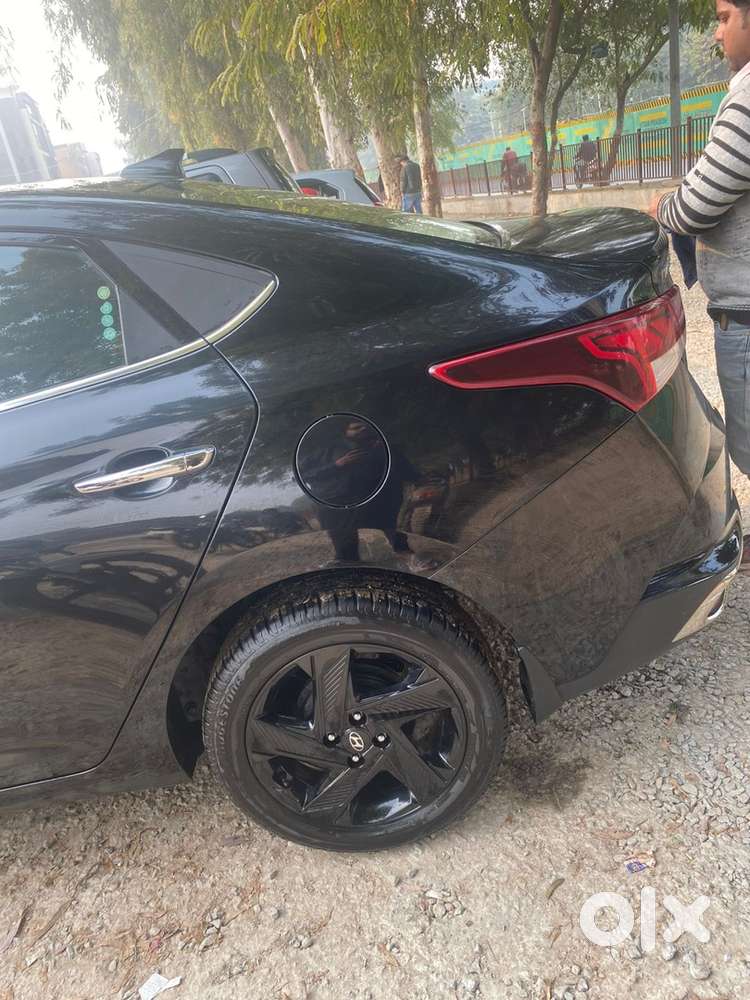 Hyundai Verna Diesel 2021
