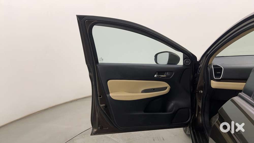 Honda City Zx Petrol Cvt, 2024, Petrol