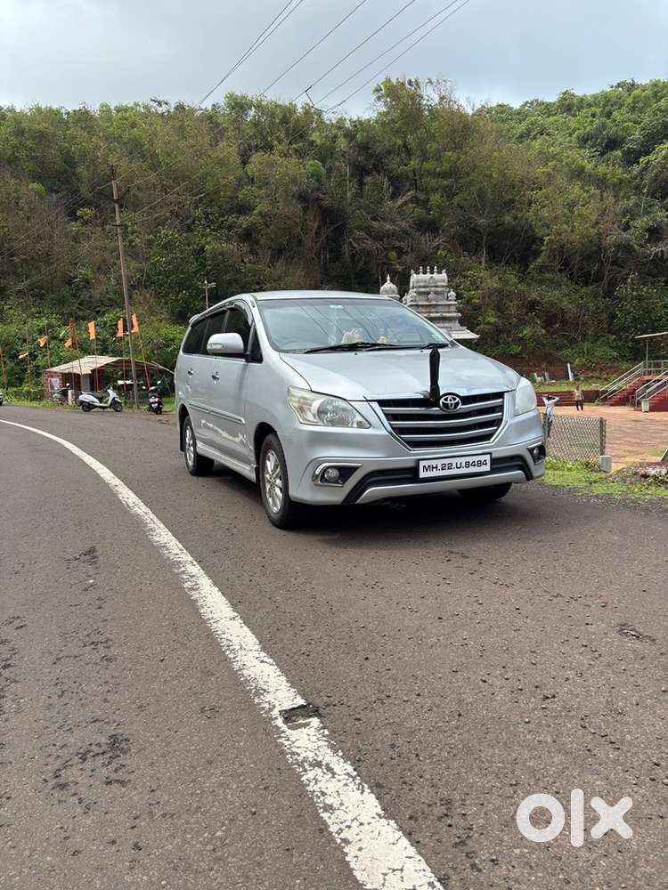 Toyota Innova Diesel 2012