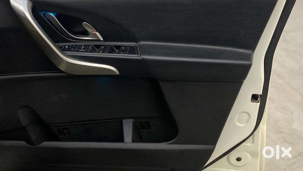 Mahindra Xuv500 W7 At, 2021, Diesel