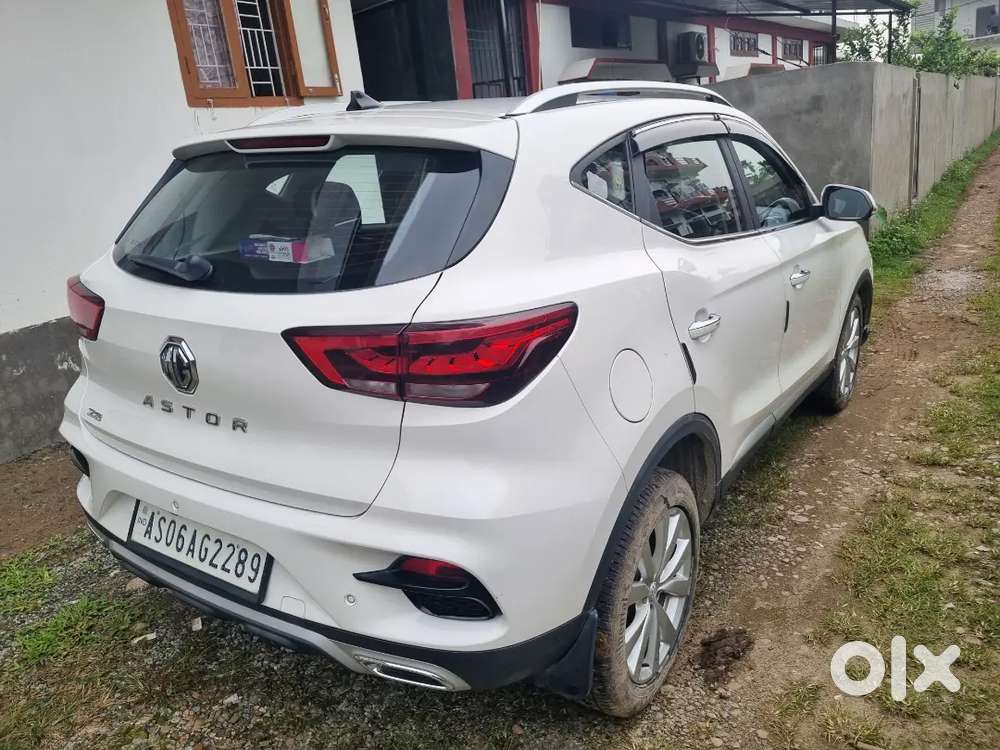 Mg Astor 2023 Petrol 30400 Km Driven