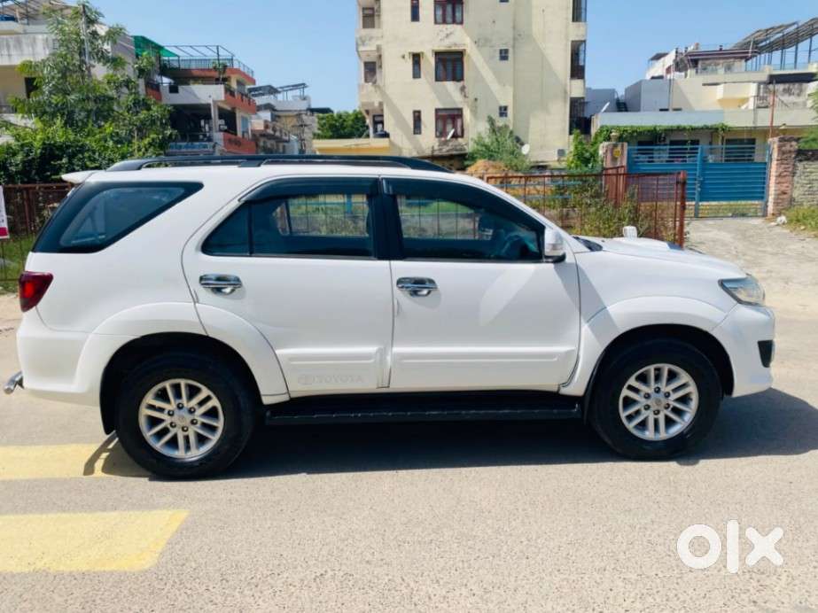 Toyota Fortuner, 2012, Diesel