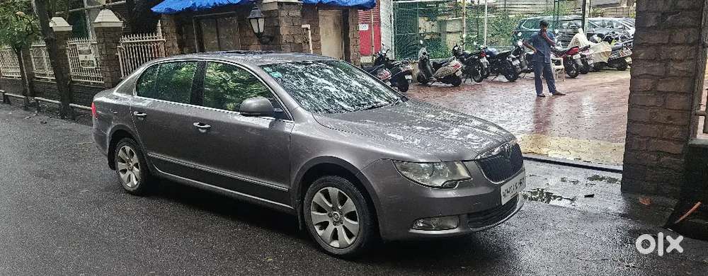 Skoda Superb 2012 Petrol Well Maintained