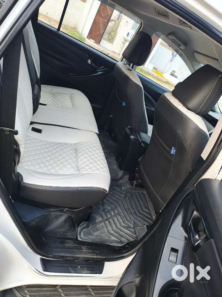 Toyota Innova Crysta 2019